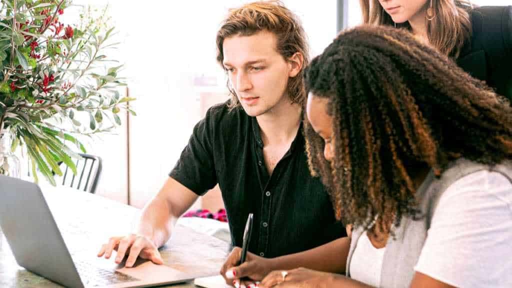Frases de marketing para atrair clientes e vender sempre frases de marketing para atrair clientes