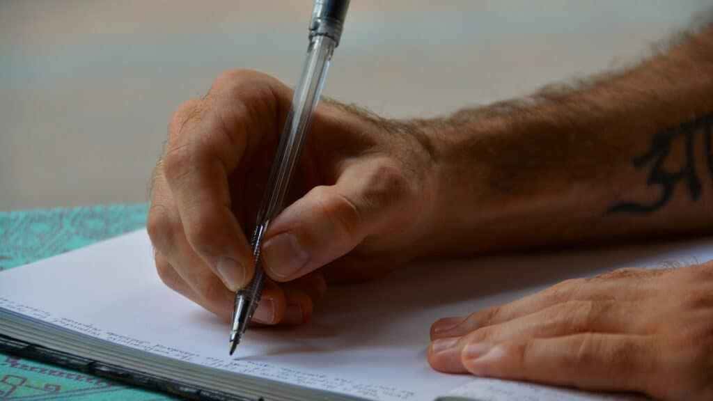 Aprenda como elaborar seu TCC Aprenda como elaborar seu TCC