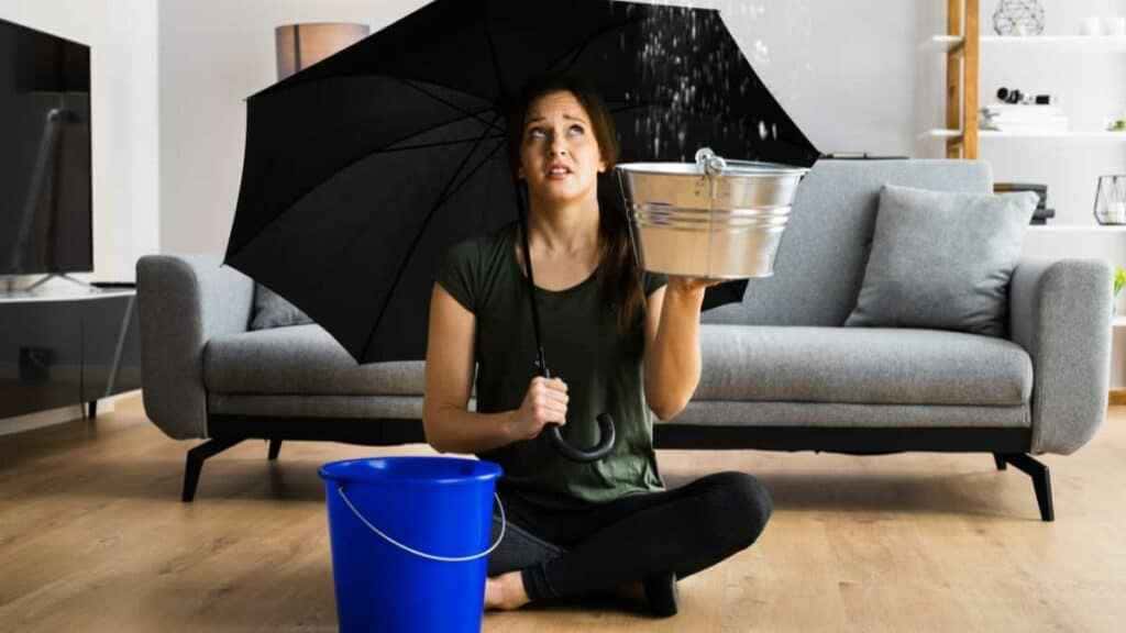 VAZAMENTOS em apartamentos: O que fazer? Quem paga? VAZAMENTOS em apartamentos