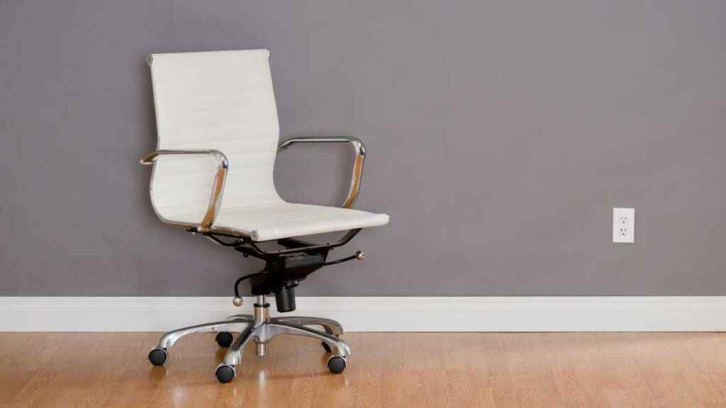 Como Escolher a Melhor Cadeira para Home Office: Guia para Máximo Conforto e Eficiência Como Escolher a Melhor Cadeira para Home Office