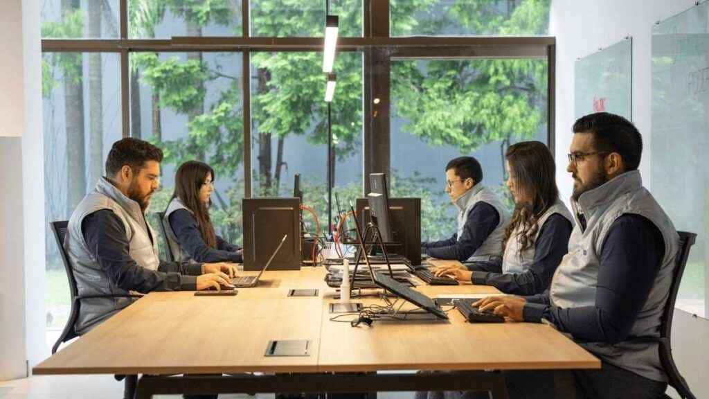 iBob lidera o setor ao integrar inovação industrial com tecnologia digital iBob lidera o setor ao integrar inovação industrial com tecnologia digital