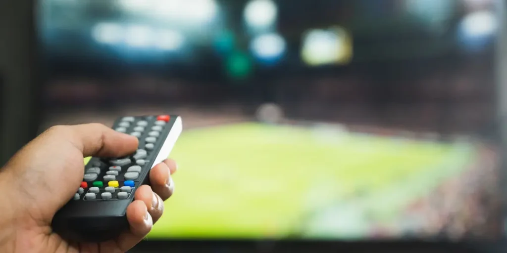 Transforme sua TV antiga em uma central de streaming de graça