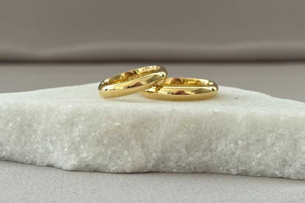 Aliança de casamento em ouro 18k: a escolha que une beleza e durabilidade Aliança de casamento em ouro 18k: a escolha que une beleza e durabilidade
